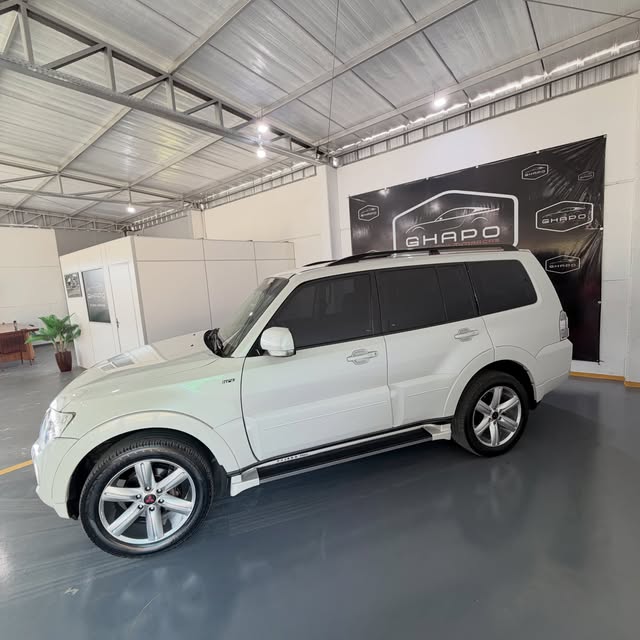 Foto 4 do Mitsubishi Pajero Full