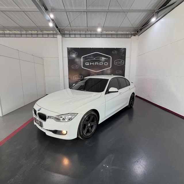 Foto 2 do BMW 320i