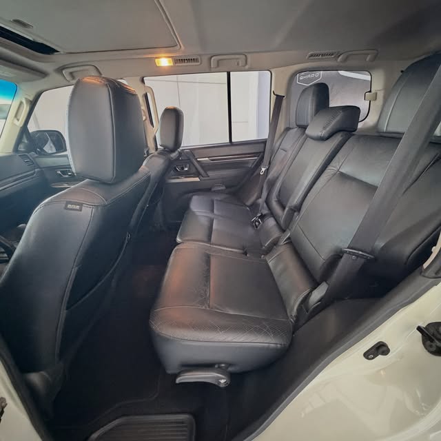 Foto 7 do Mitsubishi Pajero Full