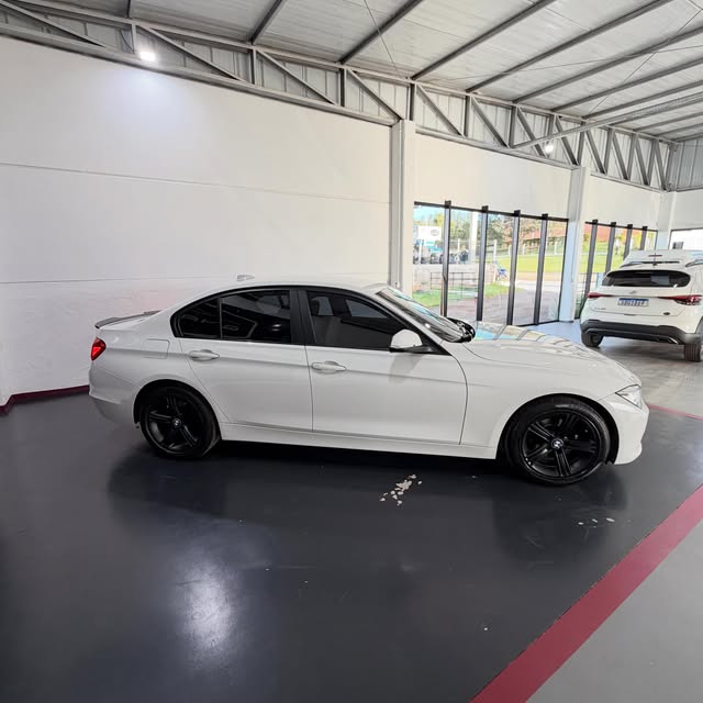 Foto 3 do BMW 320i